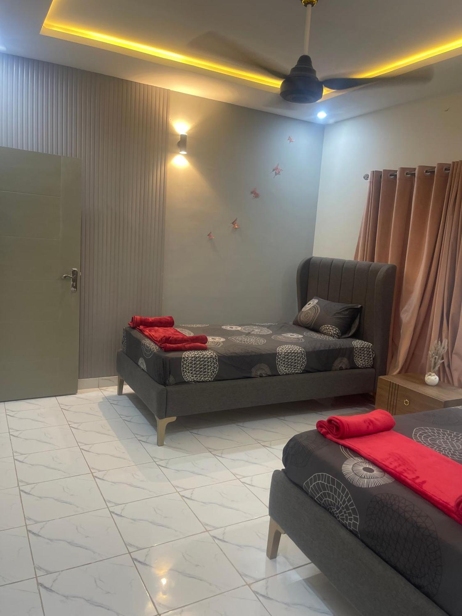 Velvet Vibes Villa Near Islamabad Airport Dhok Sandemar Экстерьер фото